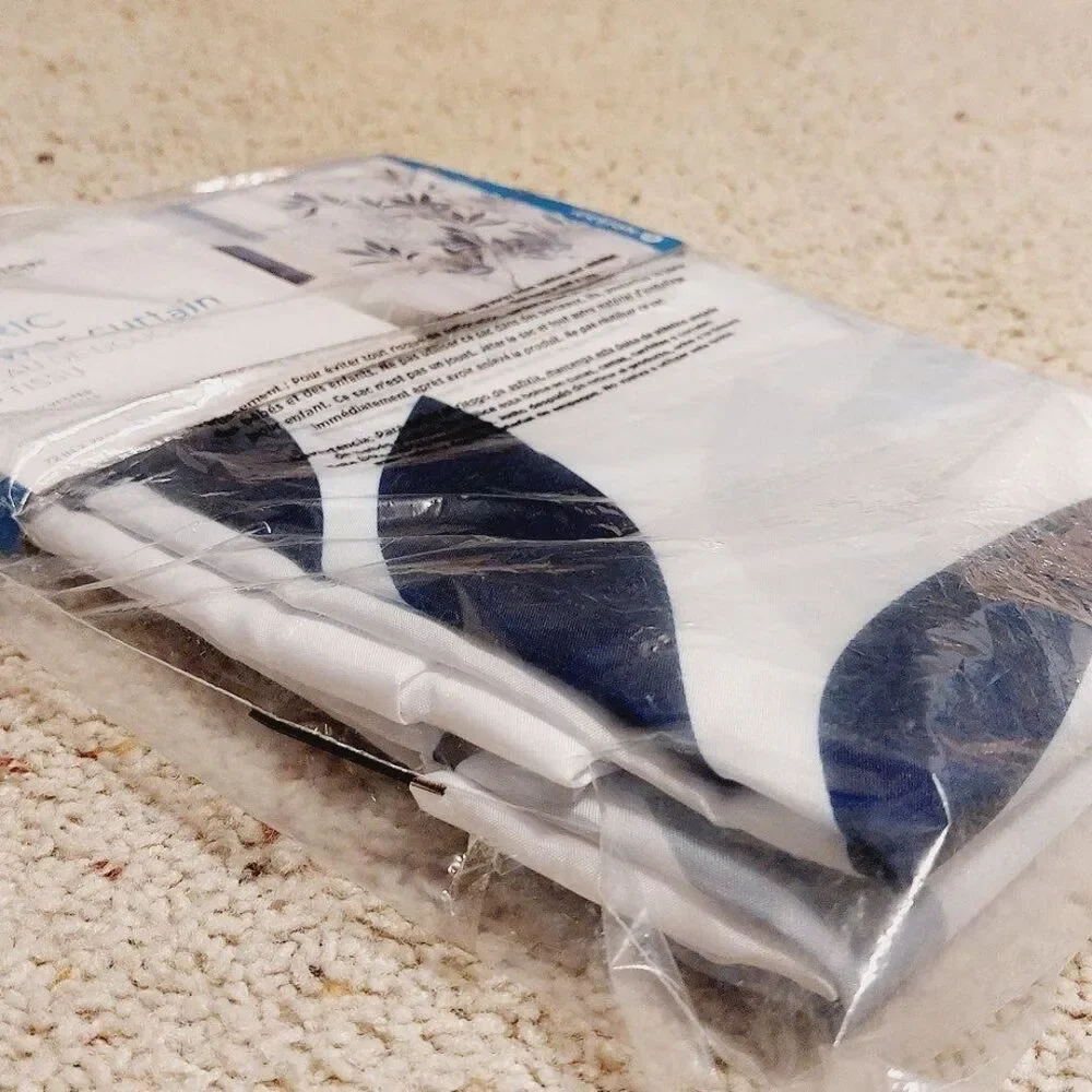 Eucalyptus Leaves Fabric Shower Curtain White & Navy Blue NWT Nature 72 x 72